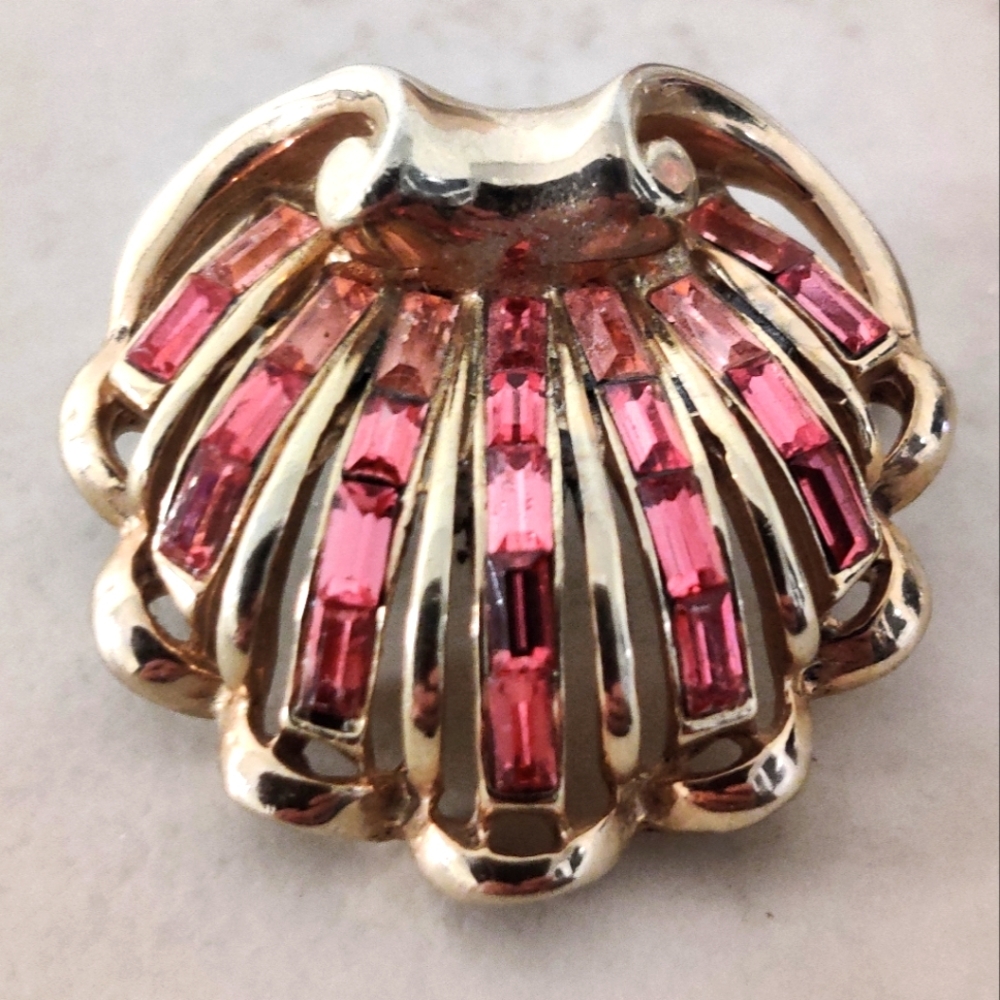 Corocraft Seashell Brooch by Adolph Katz
